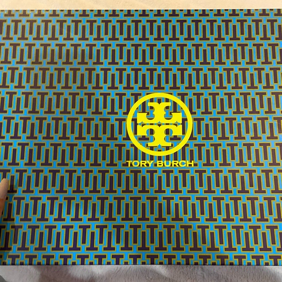 COPY - Tory Burch Riding Boots ..Beautiful..LIKE NEW !!! Never worn . - Picture 10 of 12